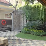Puri Sading Hotel